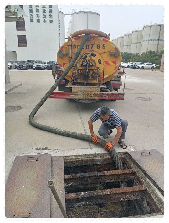 东乌珠穆沁隔油池清掏