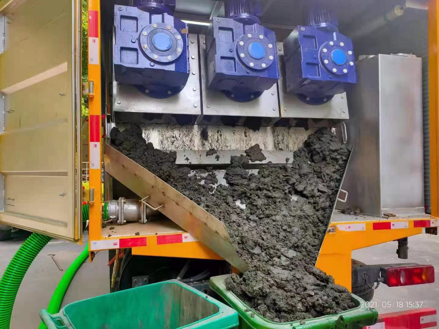 东乌珠穆沁化粪池清掏城市维护站-泥浆净化干湿分离处理