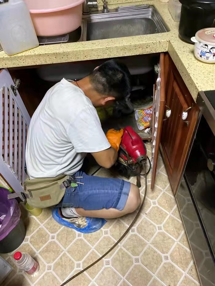 东乌珠穆沁通下水道